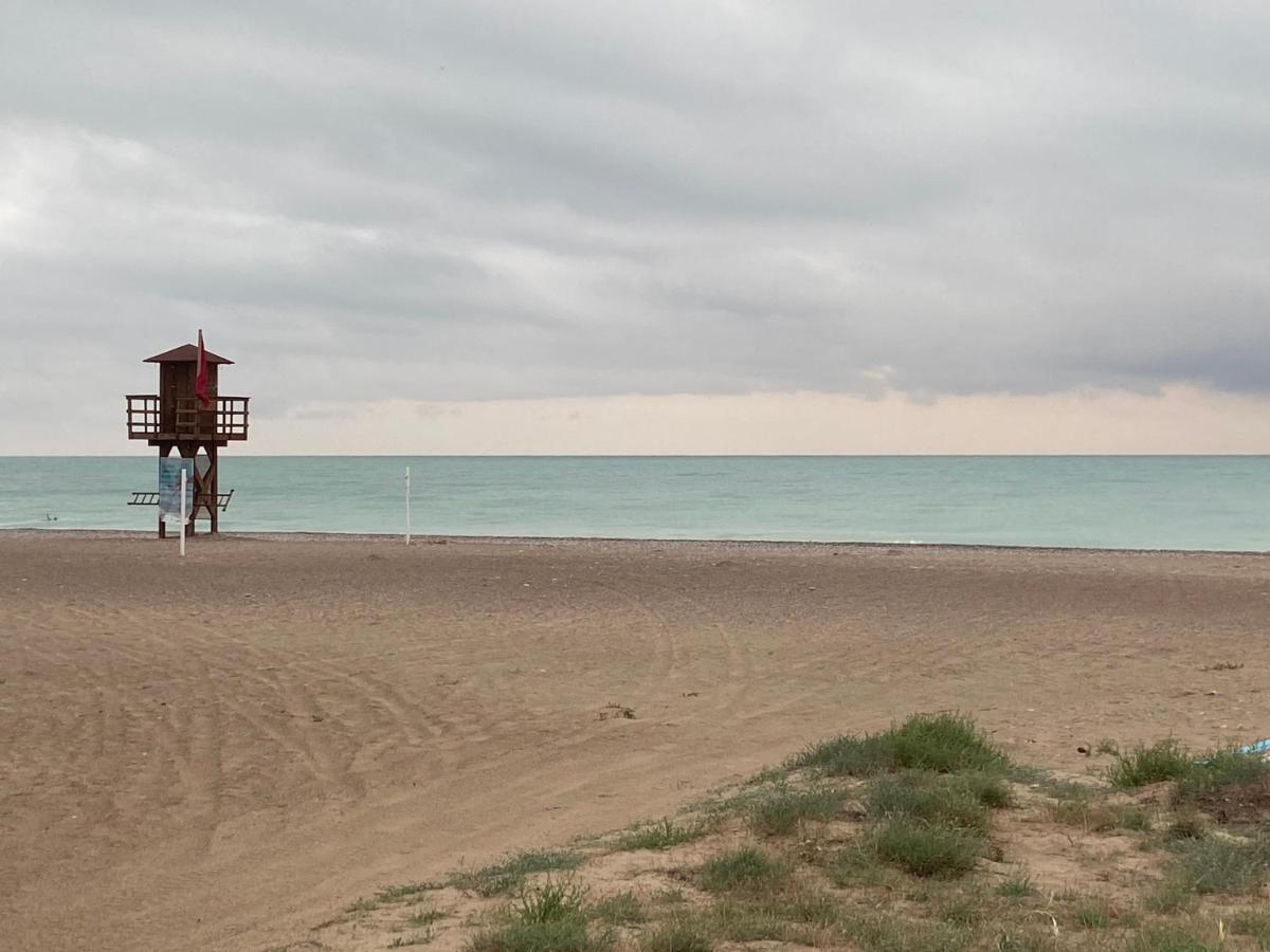 Primera Linea De Playa, Villa Conchita, Con Salida Al Mar 萨贡托 外观 照片